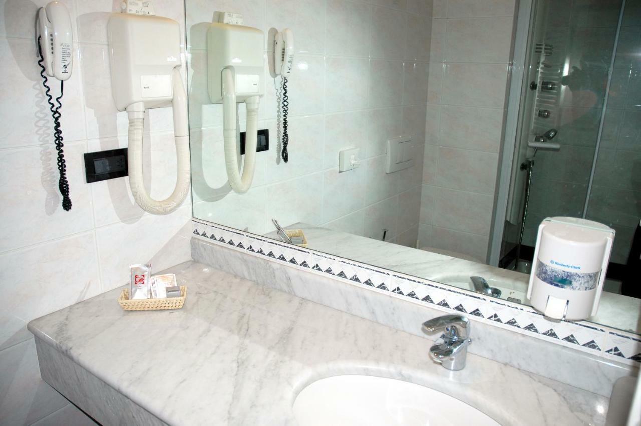 Hotel Giotto Турин Экстерьер фото
